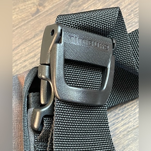 Timbuk2 Dell X Prompt Messenger Bag Size Small - 4770-2-5044 - NWT - Charcoal - Picture 11 of 13